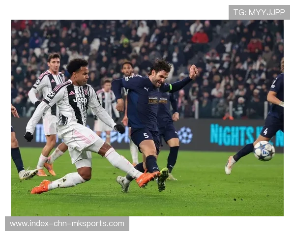 欧冠激战再升温：帕福斯1-0比利亚雷亚卢，卡森头球制胜的精彩瞬间