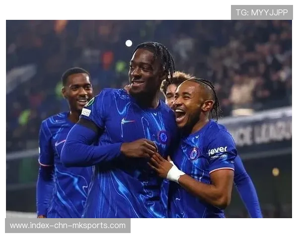 切尔西冬窗继续补强,防线后卫成为重要目标,战术胜利反被球员抗命掩盖,危机中的切尔西能否觅出路_ 切尔西冬窗继续补强,防线后卫成为重要目标,战术胜利反被球员抗命掩盖,危机中的切尔西能否觅出路_