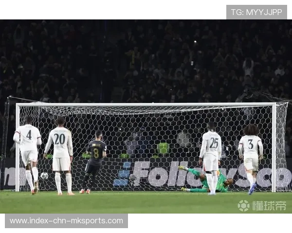 切尔西防线保持紧凑,回防速度有所提升 切尔西防线保持紧凑,回防速度有所提升